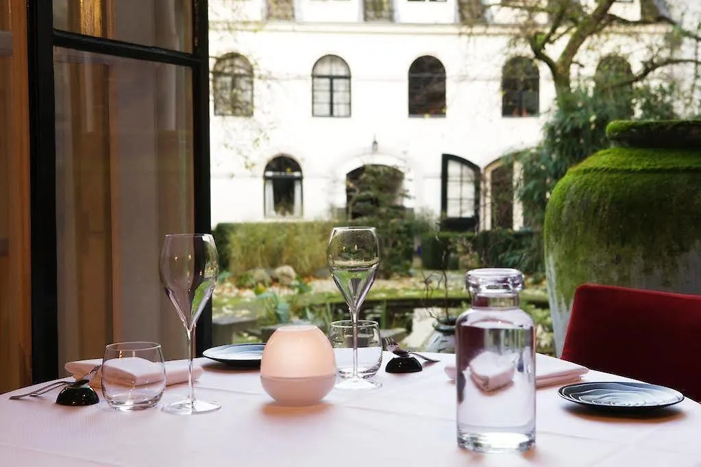 Anne&Max Boutique Hotel Utrecht 4*,